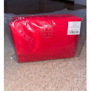 Beautiful Stylish Tory Burch Brigette Nylon Cosmetic Bag-NWT